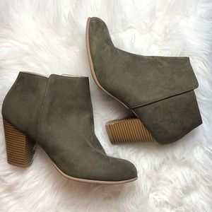Green booties